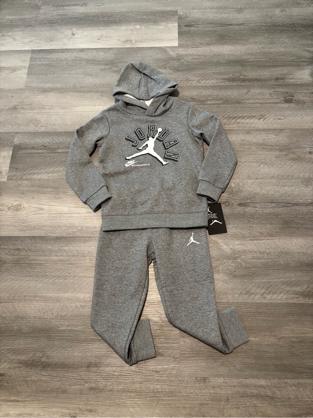 NEW Jordan Kids Gray Hoodie & Joggers Set with Jumpman Logo